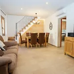 Casa Lopez